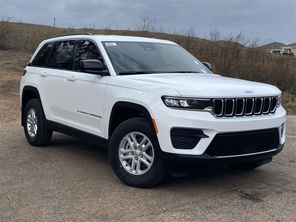 2025 Jeep Grand Cherokee GRAND CHEROKEE LAREDO 4X2