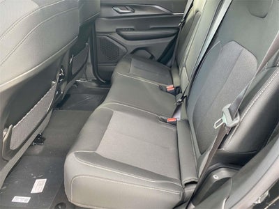 2025 Jeep Grand Cherokee GRAND CHEROKEE LAREDO 4X2