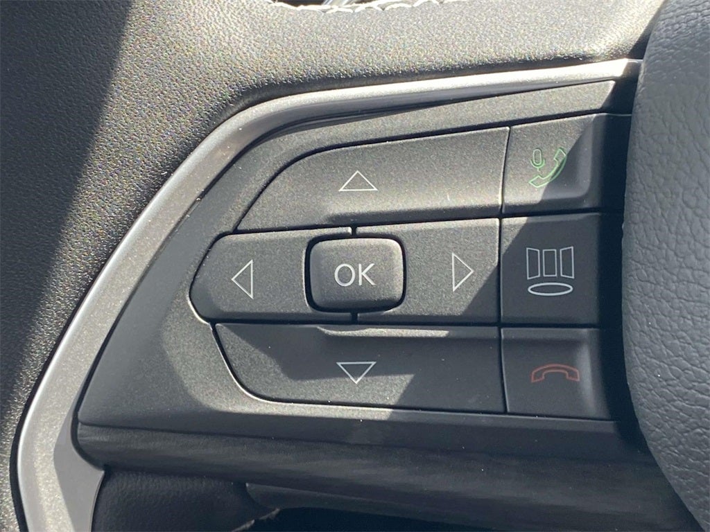 2025 Jeep Grand Cherokee GRAND CHEROKEE LAREDO 4X2