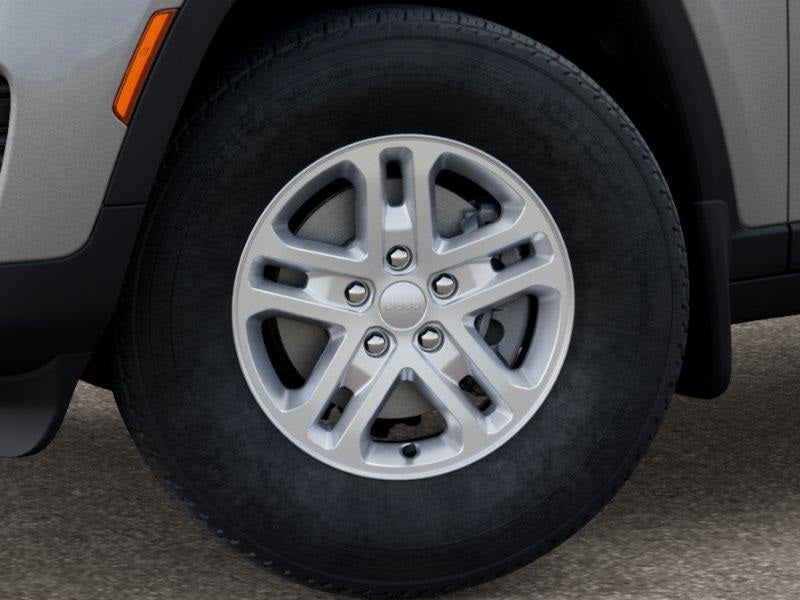 2025 Jeep Grand Cherokee GRAND CHEROKEE LAREDO 4X2