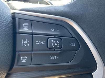 2026 Jeep Grand Cherokee GRAND CHEROKEE LAREDO X 4X2