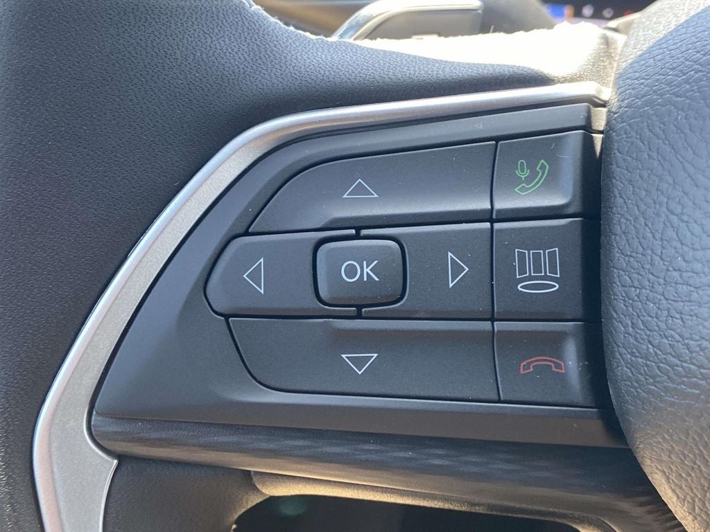 2026 Jeep Grand Cherokee GRAND CHEROKEE LAREDO X 4X2