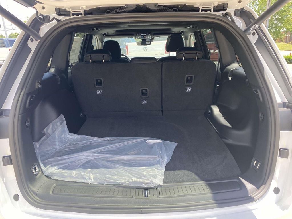 2026 Jeep Grand Cherokee GRAND CHEROKEE LAREDO X 4X2