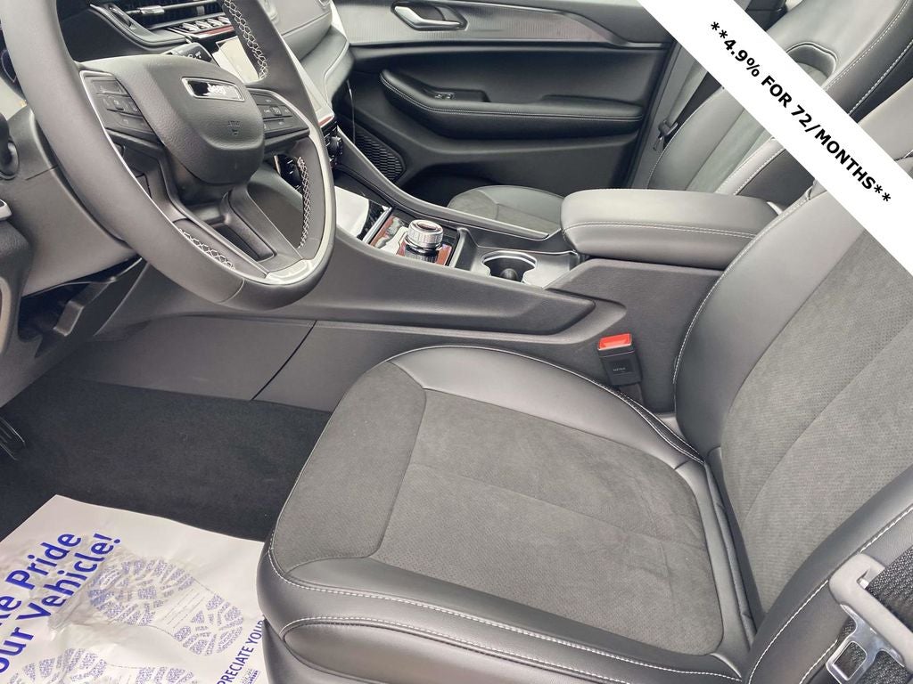 2025 Jeep Grand Cherokee GRAND CHEROKEE ALTITUDE X 4X2