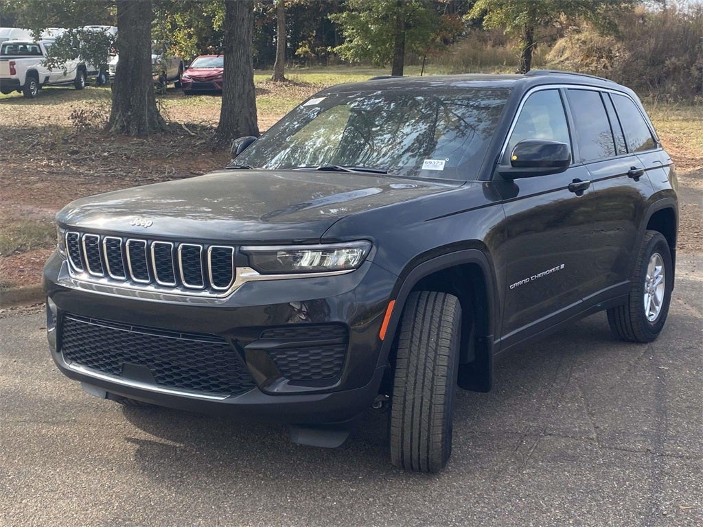 2025 Jeep Grand Cherokee GRAND CHEROKEE LAREDO 4X2