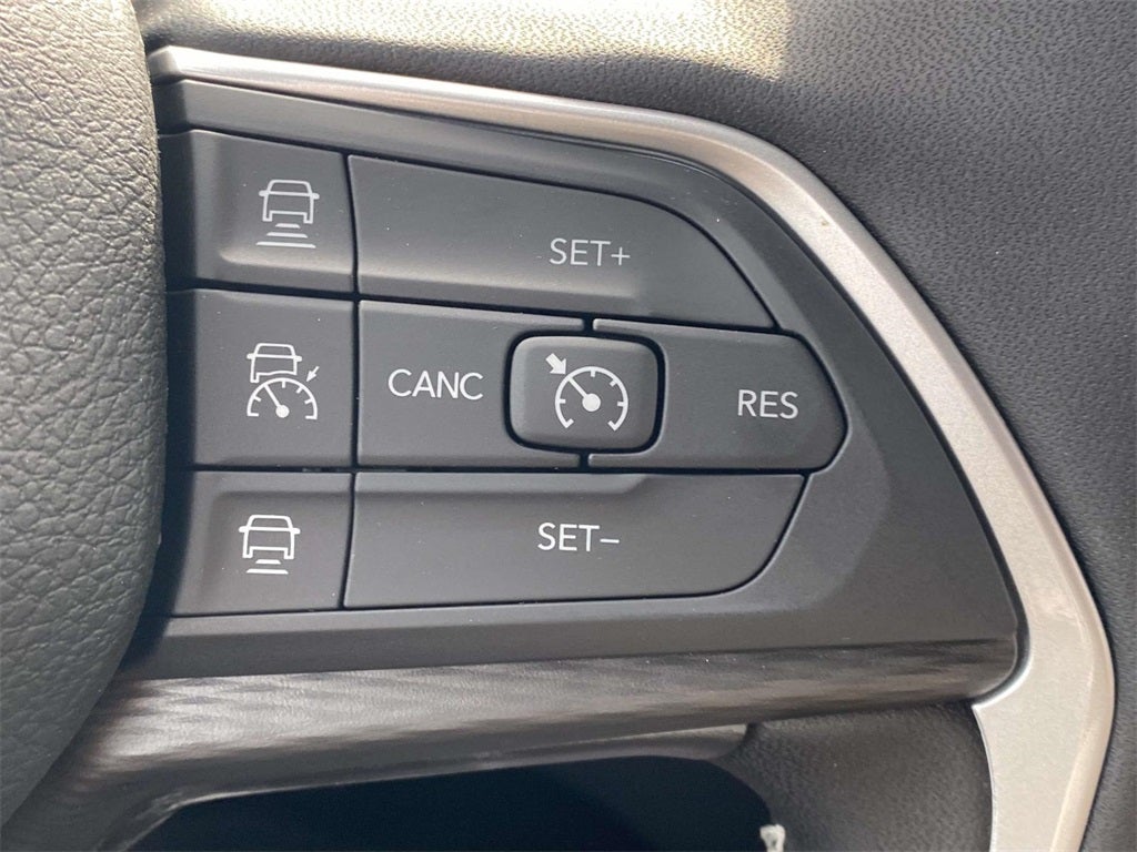 2025 Jeep Grand Cherokee GRAND CHEROKEE ALTITUDE X 4X2