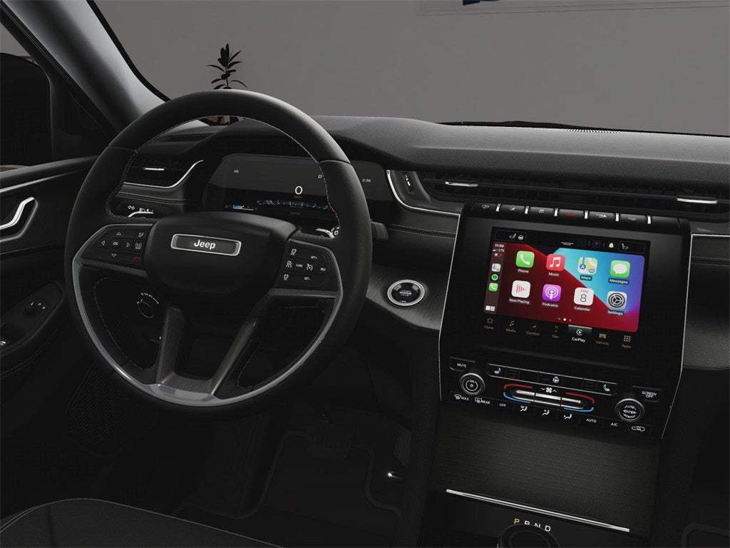 2025 Jeep Grand Cherokee GRAND CHEROKEE LAREDO 4X2