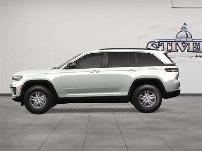 2025 Jeep Grand Cherokee GRAND CHEROKEE LAREDO 4X2