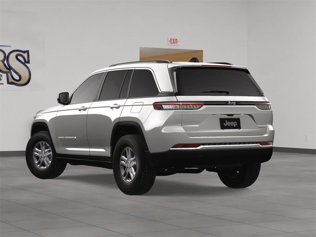 2025 Jeep Grand Cherokee GRAND CHEROKEE LAREDO 4X2