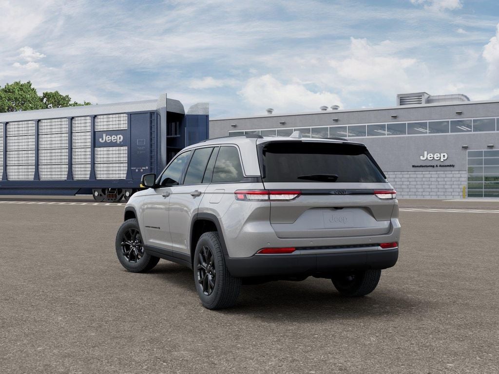 2026 Jeep Grand Cherokee GRAND CHEROKEE LAREDO ALTITUDE 4X2