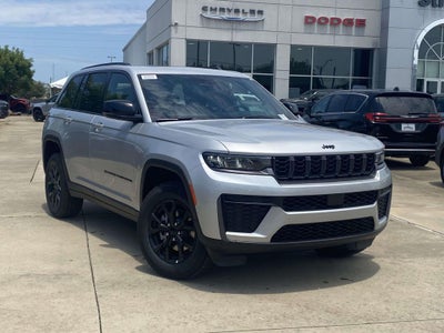 2026 Jeep Grand Cherokee GRAND CHEROKEE LAREDO ALTITUDE 4X2
