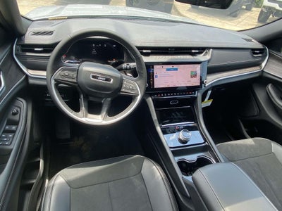 2026 Jeep Grand Cherokee GRAND CHEROKEE LAREDO ALTITUDE 4X2