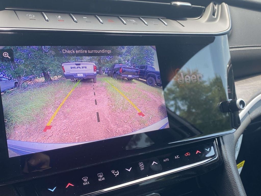 2026 Jeep Grand Cherokee GRAND CHEROKEE LAREDO ALTITUDE 4X2