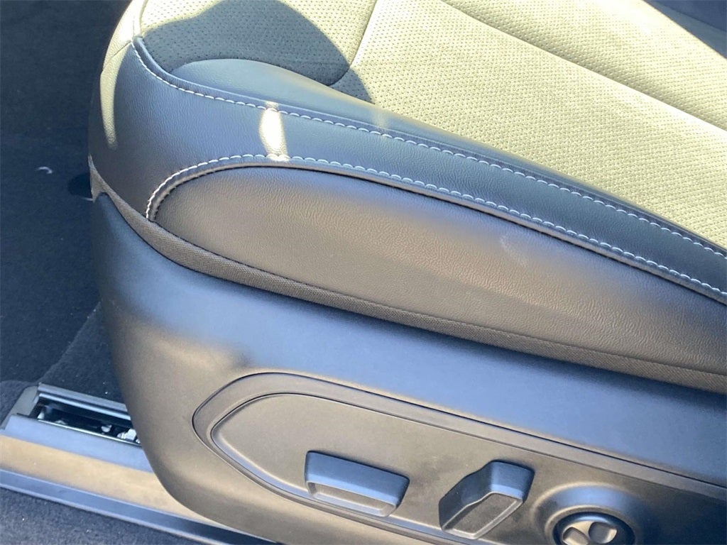 2026 Jeep Grand Cherokee GRAND CHEROKEE ALTITUDE 4X2