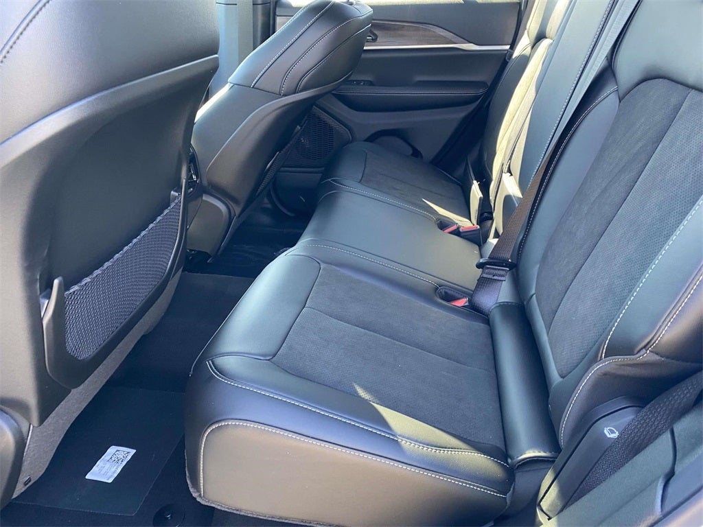 2026 Jeep Grand Cherokee GRAND CHEROKEE ALTITUDE 4X2