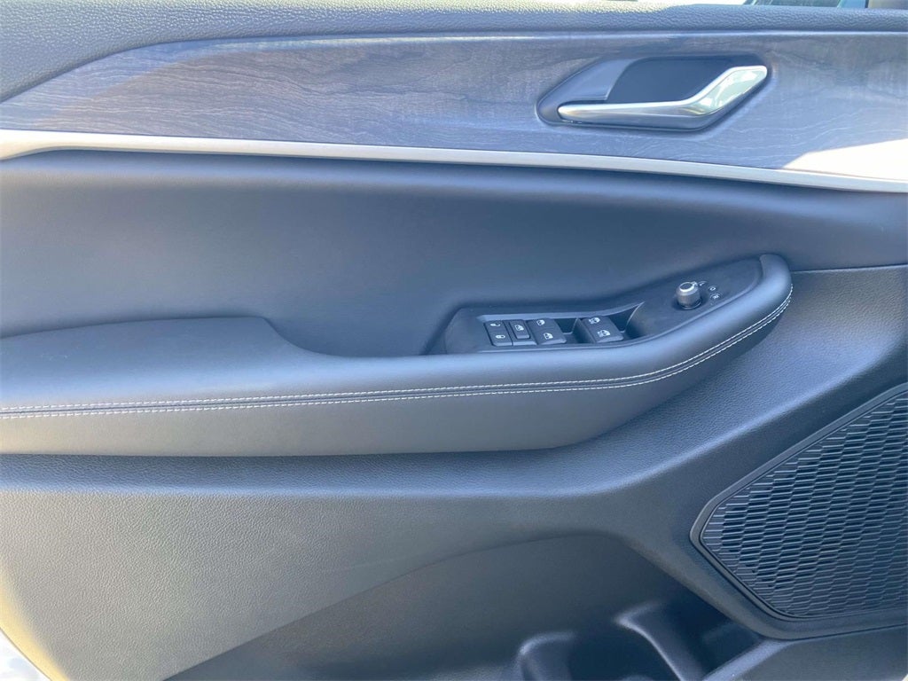 2026 Jeep Grand Cherokee GRAND CHEROKEE ALTITUDE 4X2