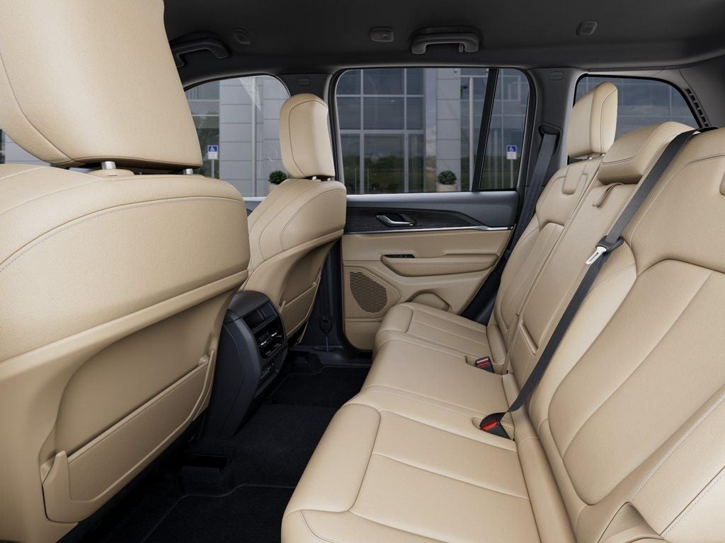 2025 Jeep Grand Cherokee GRAND CHEROKEE LIMITED 4X2