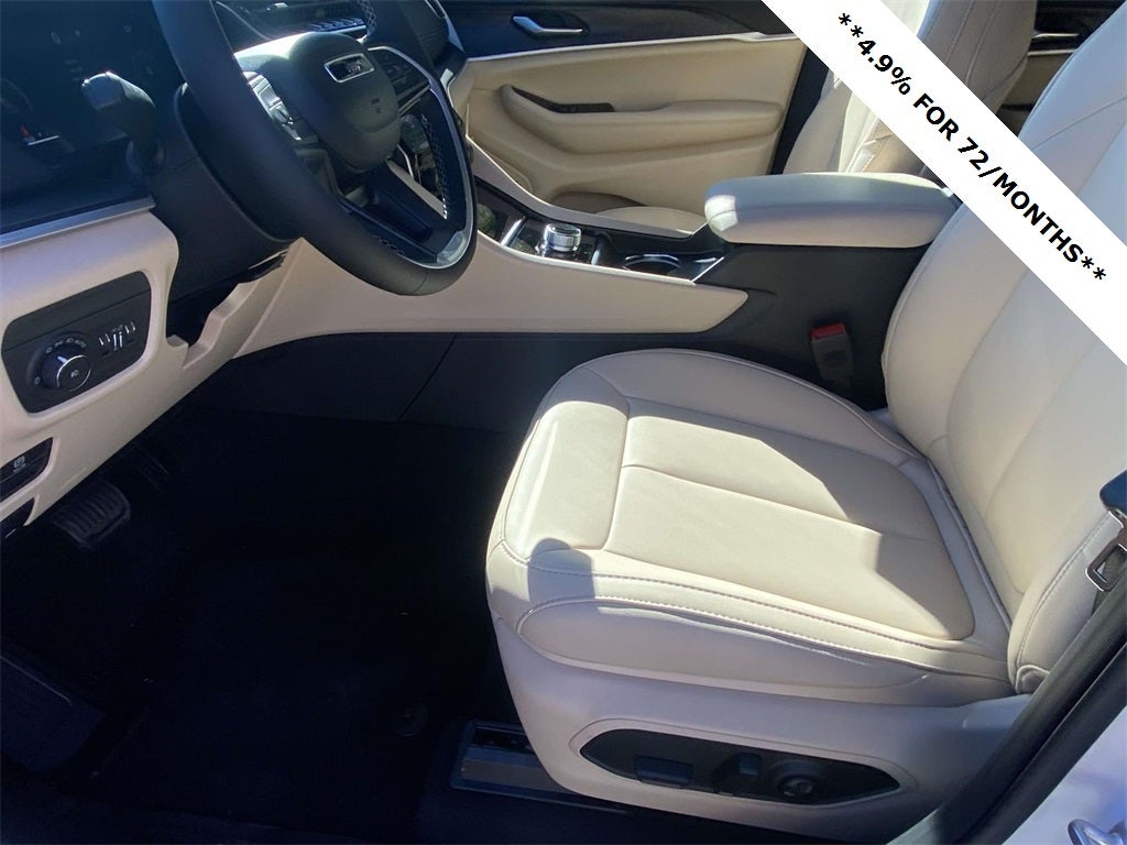 2025 Jeep Grand Cherokee GRAND CHEROKEE LIMITED 4X2