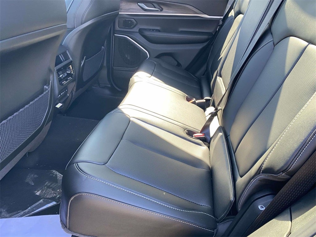 2026 Jeep Grand Cherokee GRAND CHEROKEE LIMITED 4X2