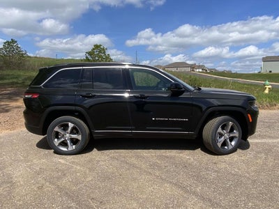 2026 Jeep Grand Cherokee GRAND CHEROKEE LIMITED 4X2