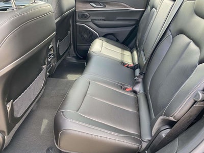 2026 Jeep Grand Cherokee GRAND CHEROKEE LIMITED 4X2