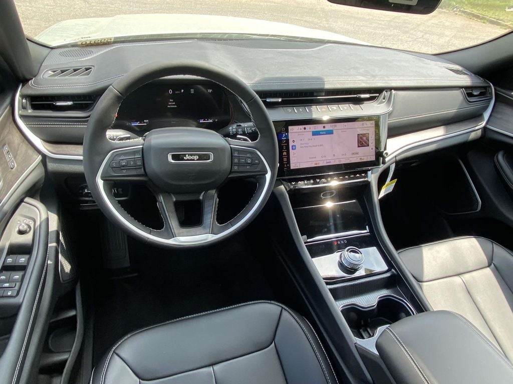 2026 Jeep Grand Cherokee GRAND CHEROKEE LIMITED 4X2