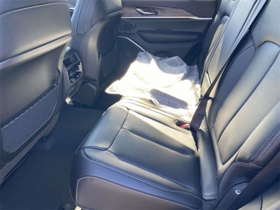 2026 Jeep Grand Cherokee GRAND CHEROKEE LIMITED 4X2