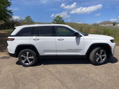 2026 Jeep Grand Cherokee GRAND CHEROKEE LIMITED 4X2