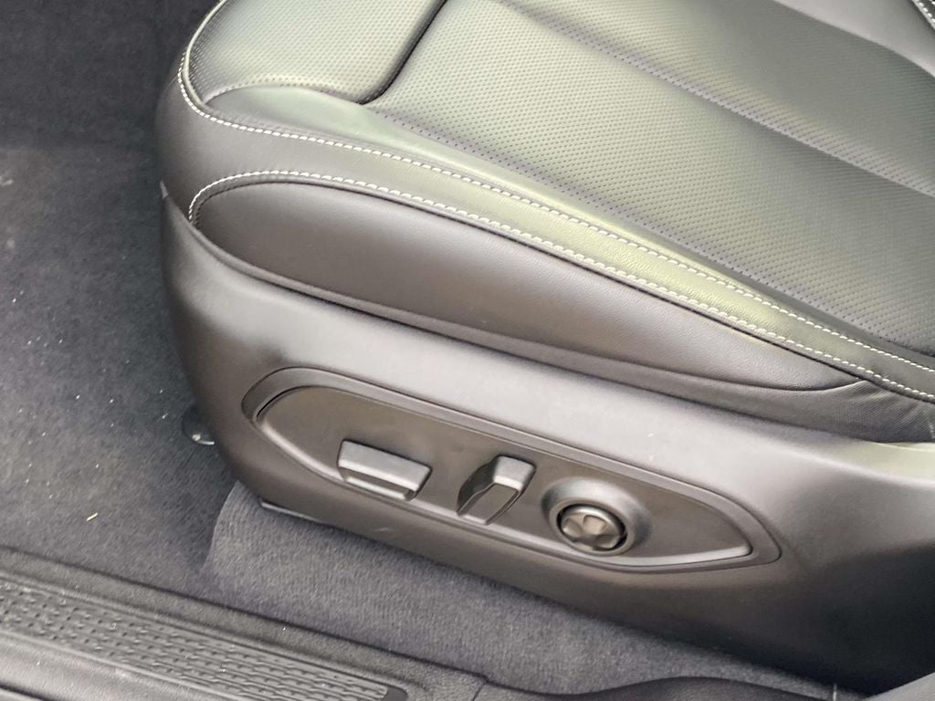 2026 Jeep Grand Cherokee GRAND CHEROKEE LIMITED 4X2