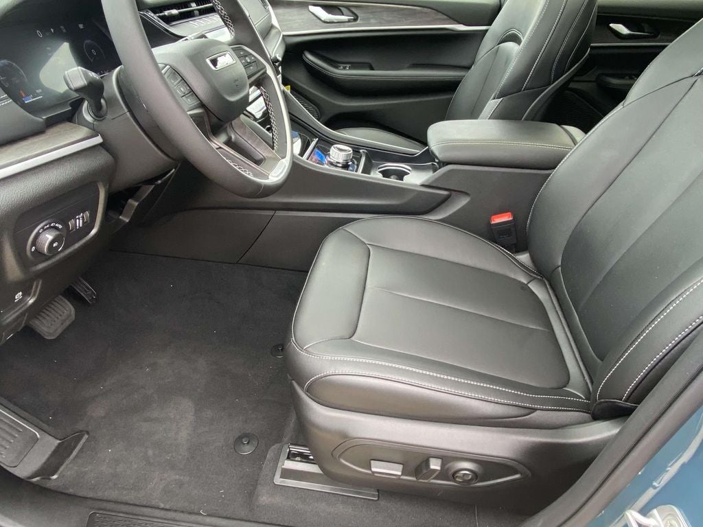 2026 Jeep Grand Cherokee GRAND CHEROKEE LIMITED 4X2
