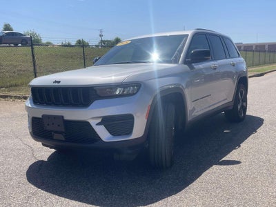 2025 Jeep Grand Cherokee GRAND CHEROKEE ALTITUDE X 4X4