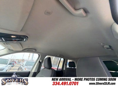 2023 Jeep Grand Cherokee Laredo 4x4