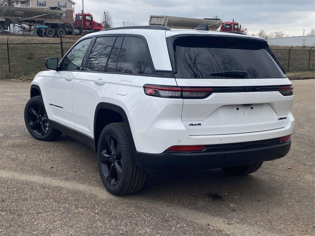 2025 Jeep Grand Cherokee GRAND CHEROKEE LIMITED 4X4