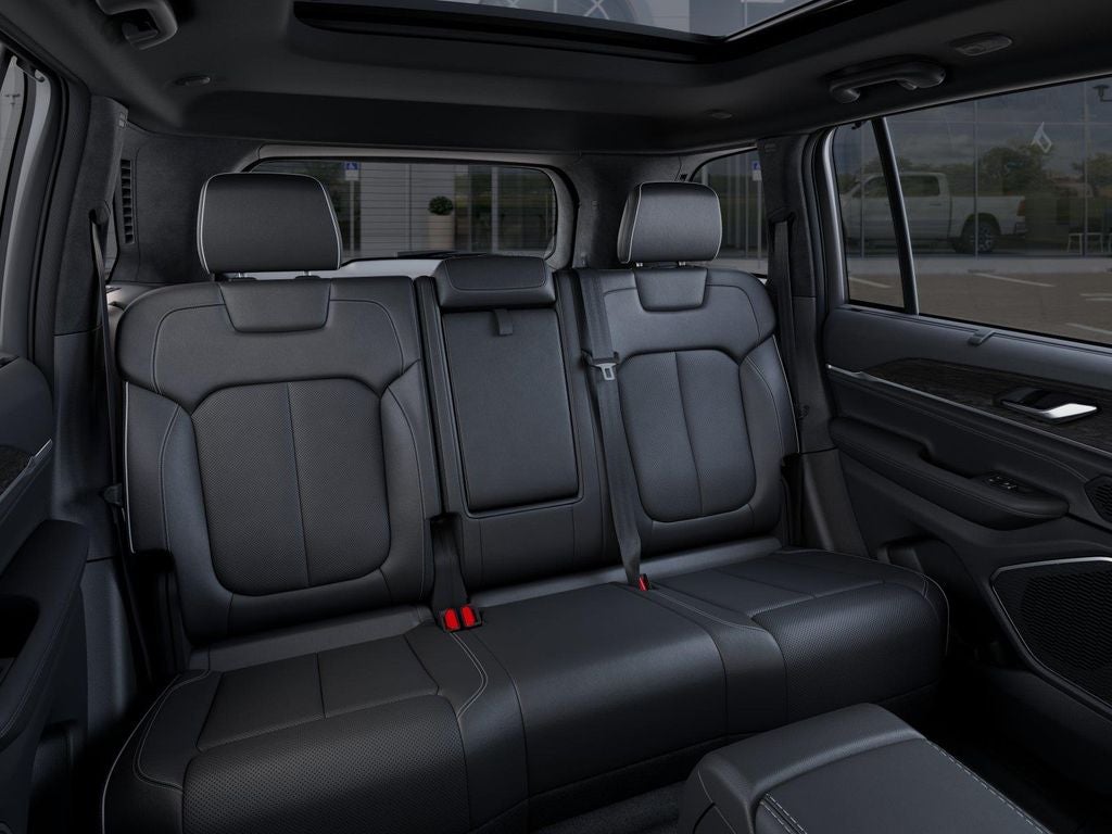 2025 Jeep Grand Cherokee GRAND CHEROKEE OVERLAND 4X4