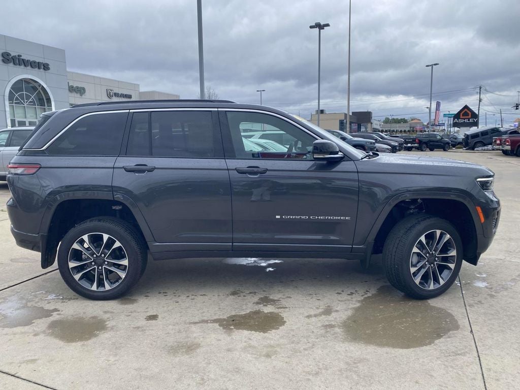 2025 Jeep Grand Cherokee GRAND CHEROKEE OVERLAND 4X4