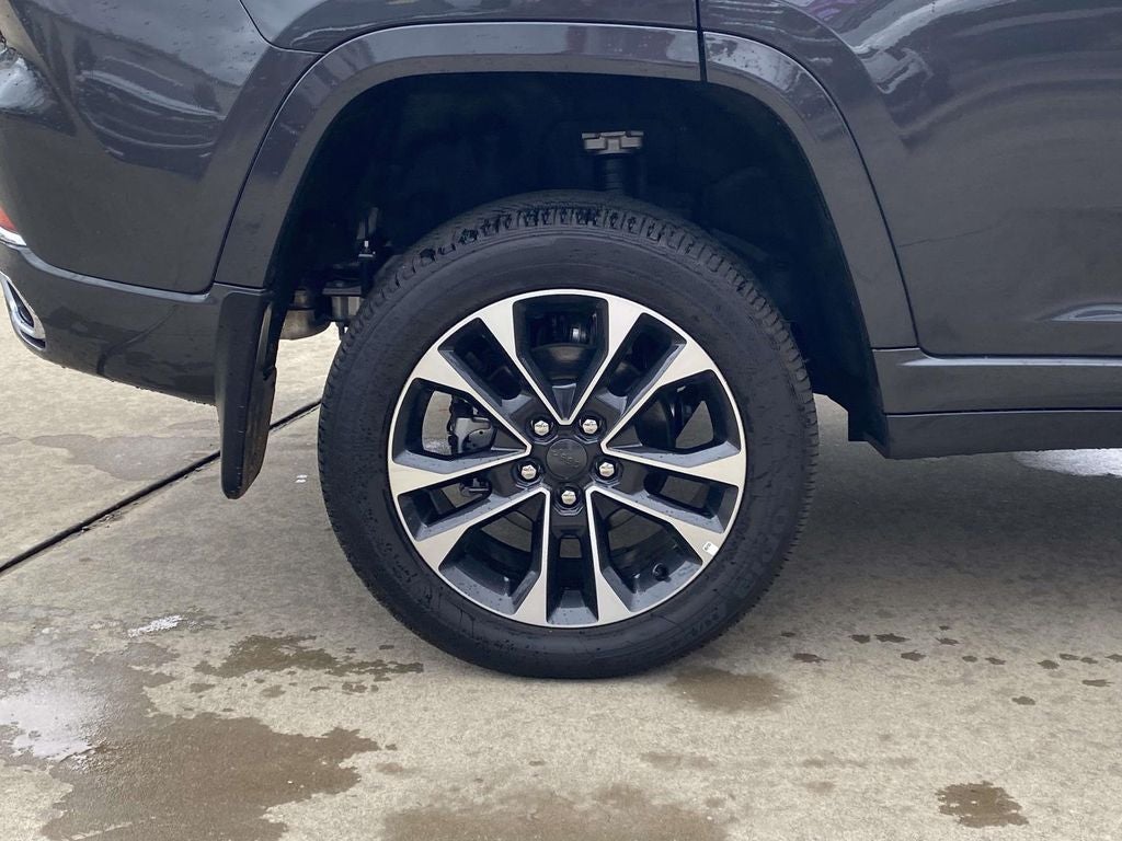 2025 Jeep Grand Cherokee GRAND CHEROKEE OVERLAND 4X4