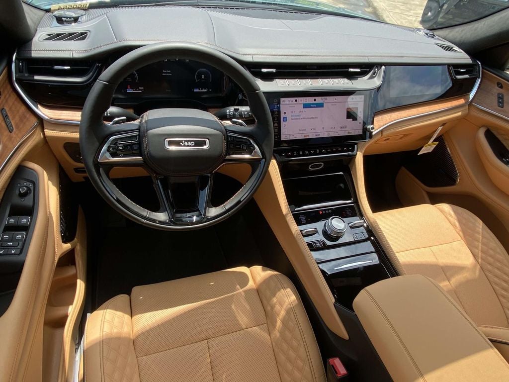 2026 Jeep Grand Cherokee GRAND CHEROKEE SUMMIT 4X4