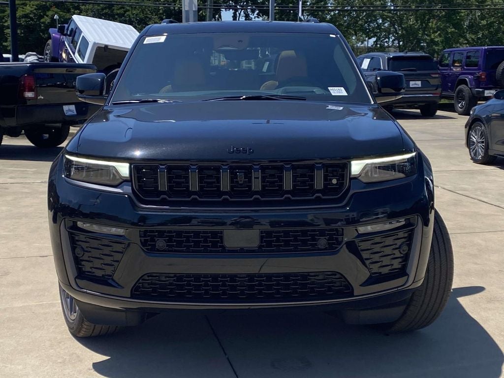 2026 Jeep Grand Cherokee GRAND CHEROKEE SUMMIT 4X4