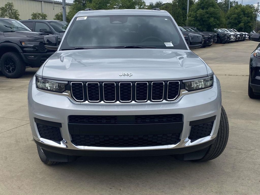 2026 Jeep Grand Cherokee GRAND CHEROKEE L LAREDO X 4X2