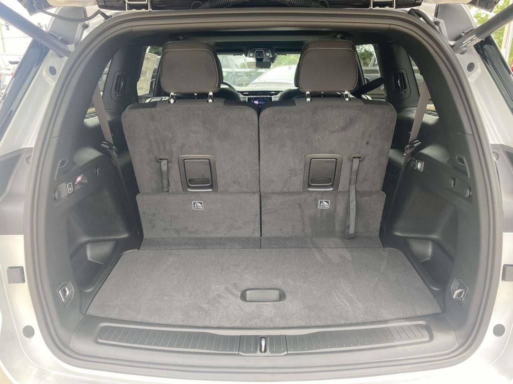 2026 Jeep Grand Cherokee GRAND CHEROKEE L LAREDO X 4X2