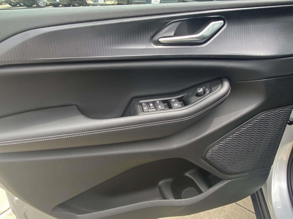 2026 Jeep Grand Cherokee GRAND CHEROKEE L LAREDO X 4X2