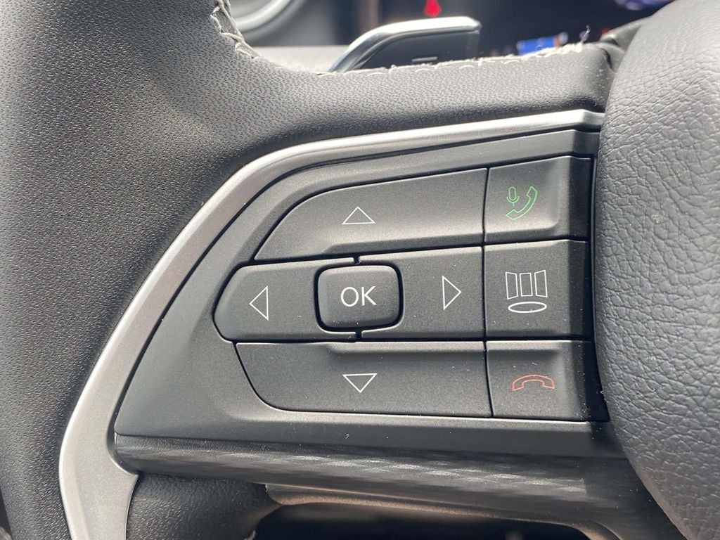 2026 Jeep Grand Cherokee GRAND CHEROKEE L LAREDO X 4X2