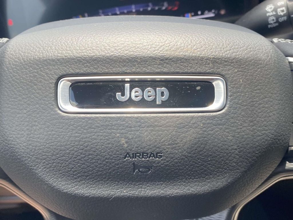 2026 Jeep Grand Cherokee GRAND CHEROKEE L LAREDO 4X2