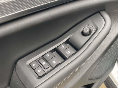 2026 Jeep Grand Cherokee GRAND CHEROKEE L LAREDO X 4X2