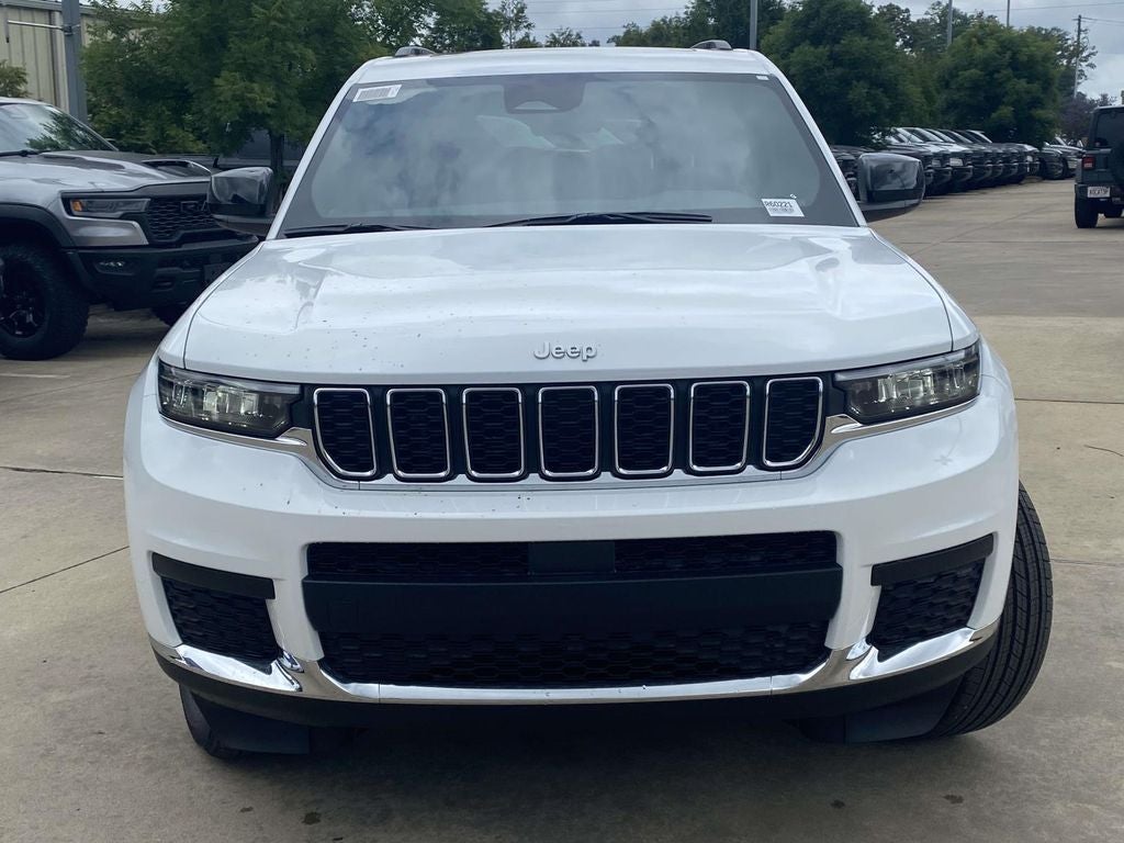 2026 Jeep Grand Cherokee GRAND CHEROKEE L LAREDO X 4X2