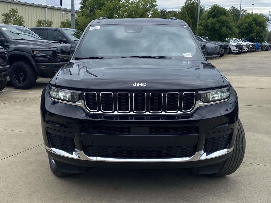 2026 Jeep Grand Cherokee GRAND CHEROKEE L LAREDO X 4X2