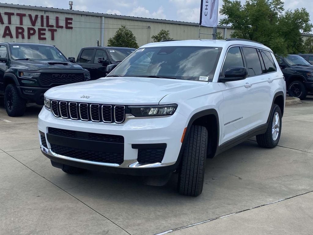 2026 Jeep Grand Cherokee GRAND CHEROKEE L LAREDO 4X2