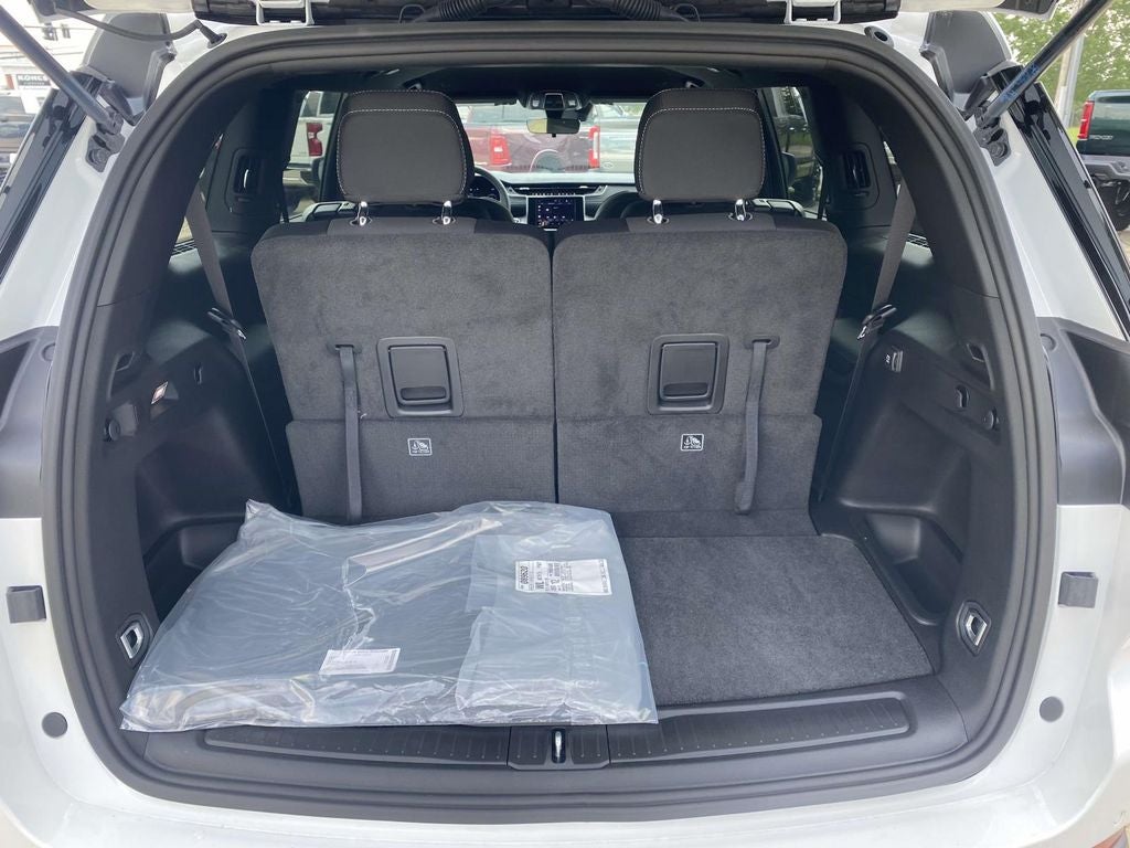 2026 Jeep Grand Cherokee GRAND CHEROKEE L LAREDO 4X2