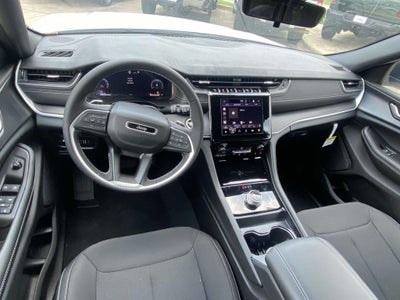 2026 Jeep Grand Cherokee GRAND CHEROKEE L LAREDO 4X2