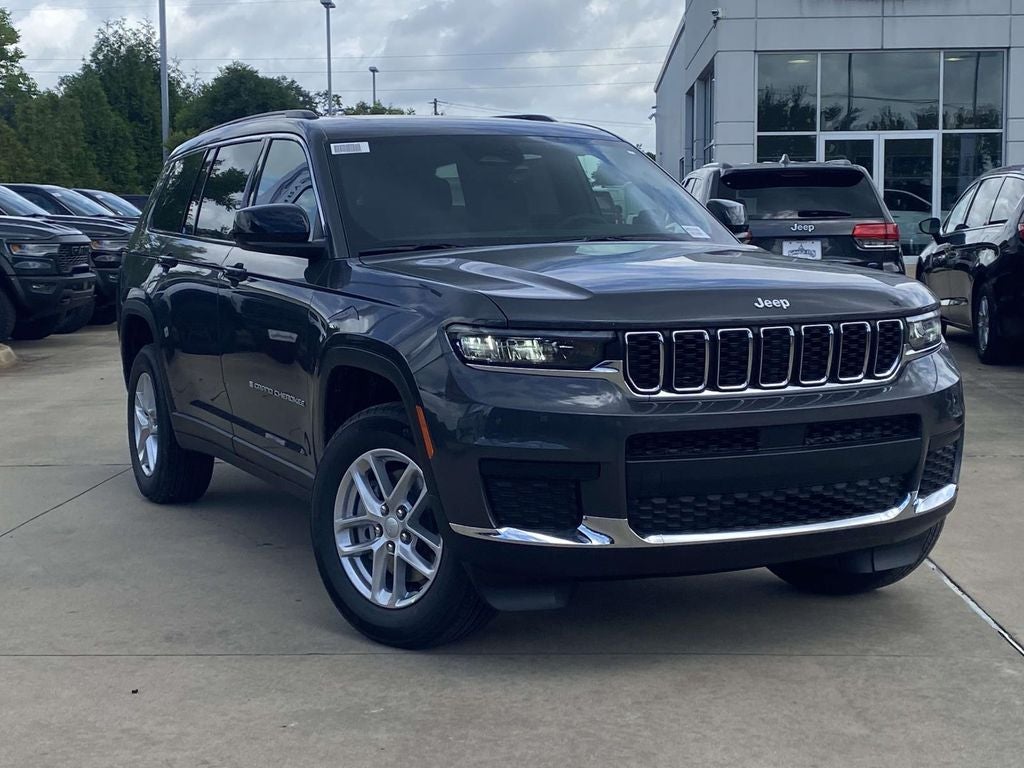 2026 Jeep Grand Cherokee GRAND CHEROKEE L LAREDO X 4X2